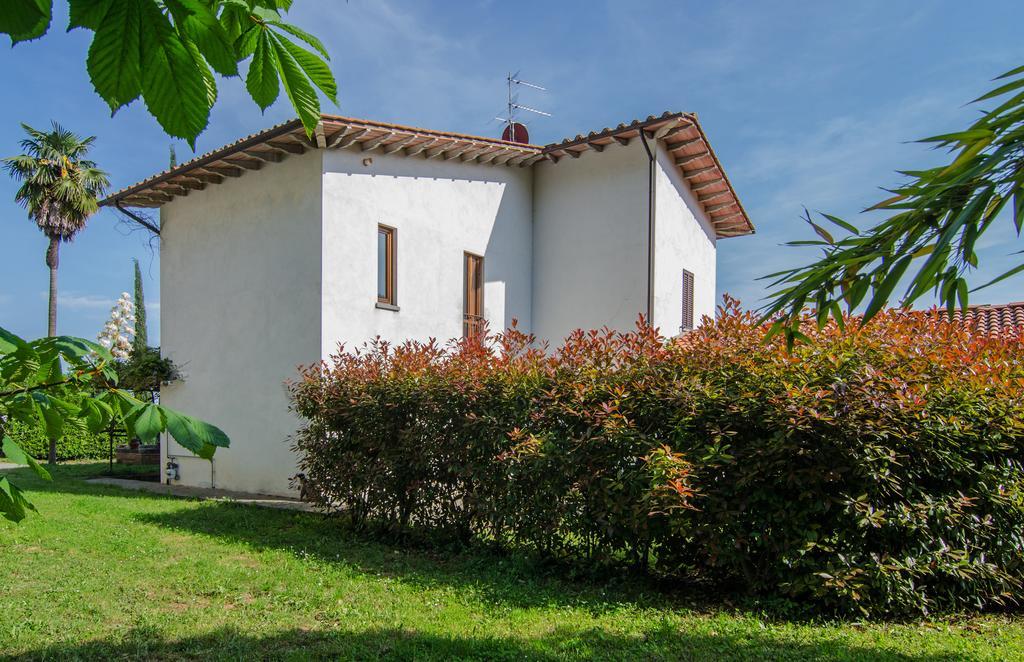 Podere"Sulle Soglie Del Bosco" Appartament And Rooms Pescia Habitación foto